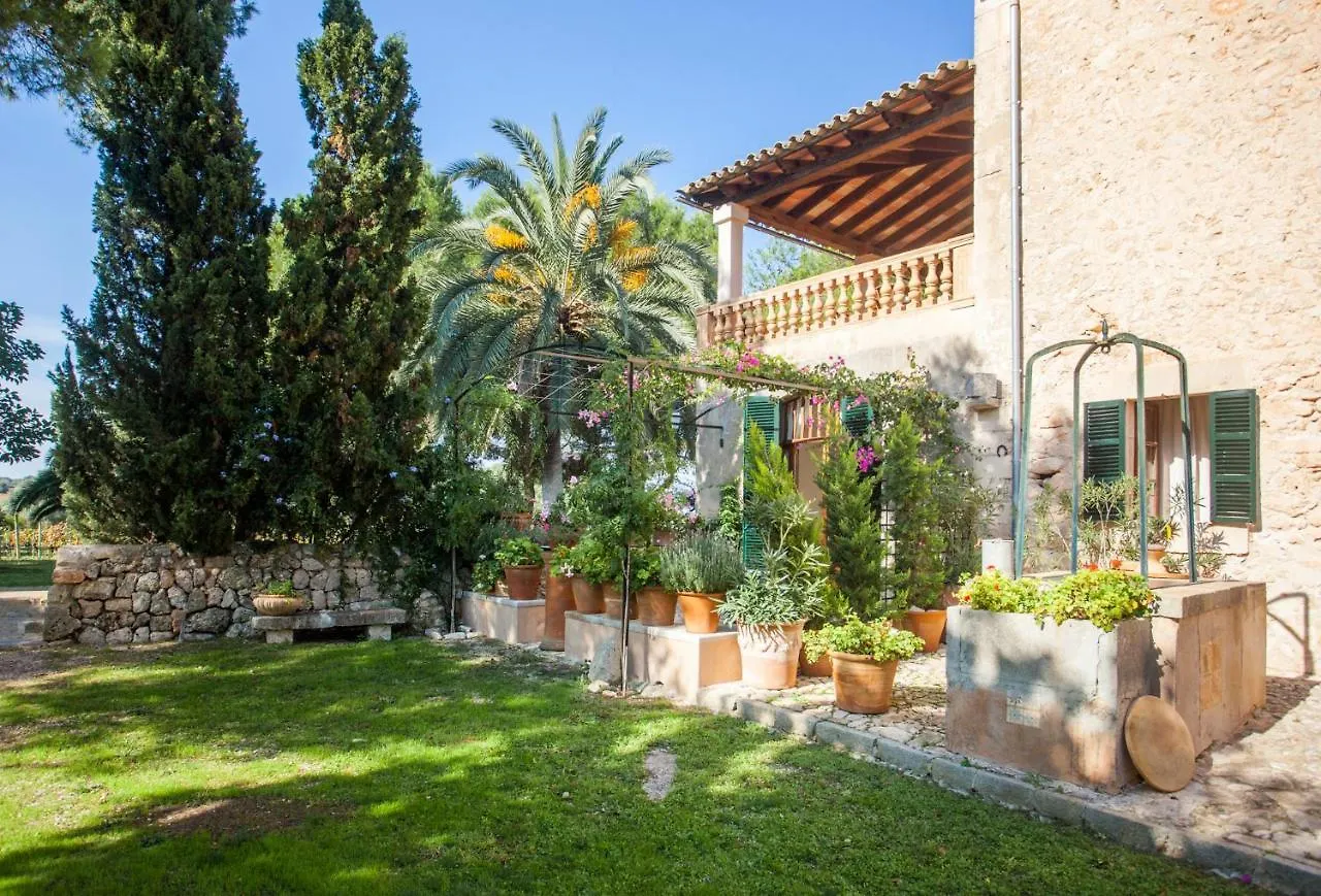 الجايدا Oliver Moragues Grandhouse & Vineyard منزل ريفي