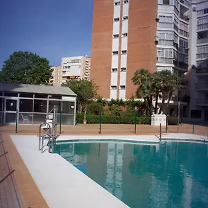 https://bahazul-torremolinos.hotelsinnerja.org